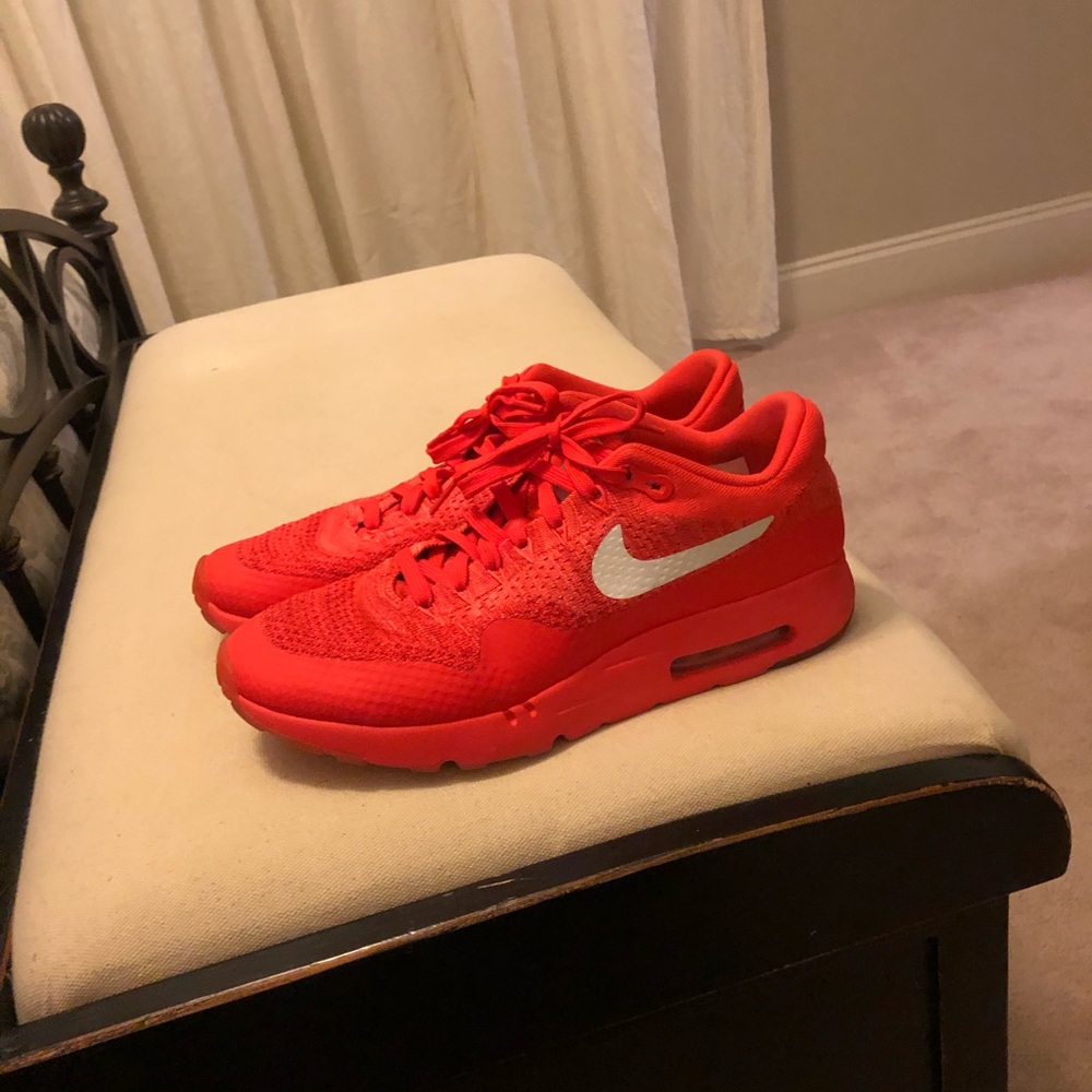 Air Max 1 Flyknit